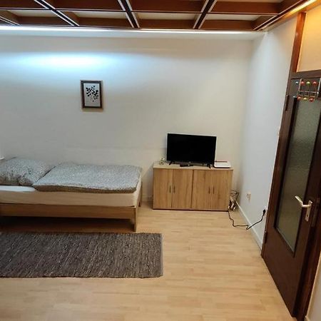 Ferienwohnung-Monteurwohnung Berta, 3 Personen In Kleve, Zentrale Lage Kleve (Dusseldorf) Exterior foto