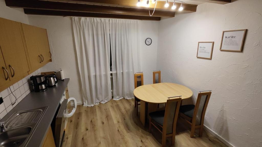 Ferienwohnung-Monteurwohnung Berta, 3 Personen In Kleve, Zentrale Lage Kleve (Dusseldorf) Exterior foto
